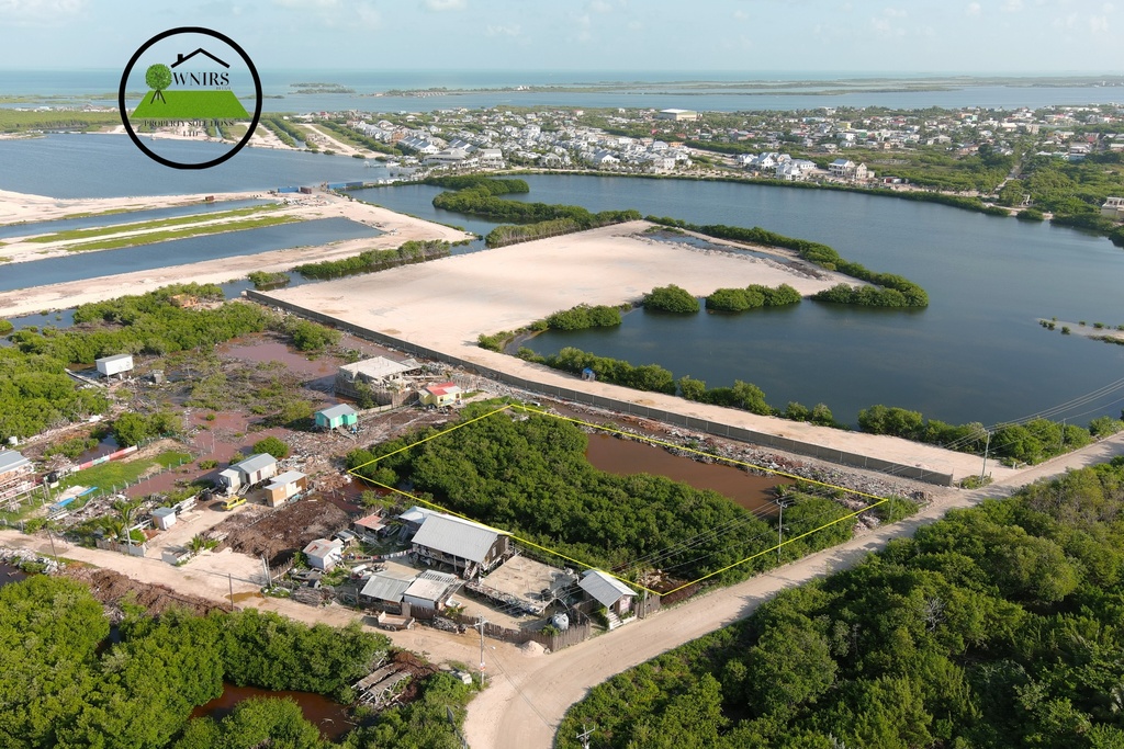 1.06 Acres in SAN PEDRO